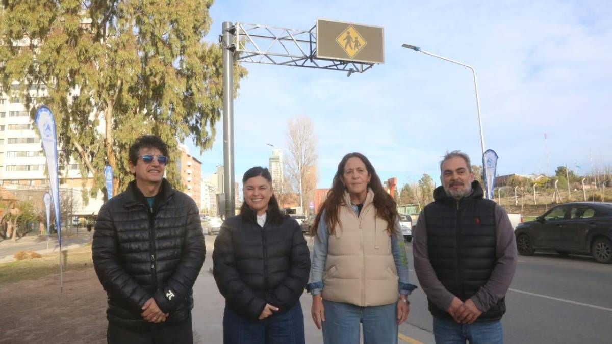 Neuquén le soltó la mano a los tiempos fijos: los semáforos de Leloir y Doctor Ramón ya piensan solos