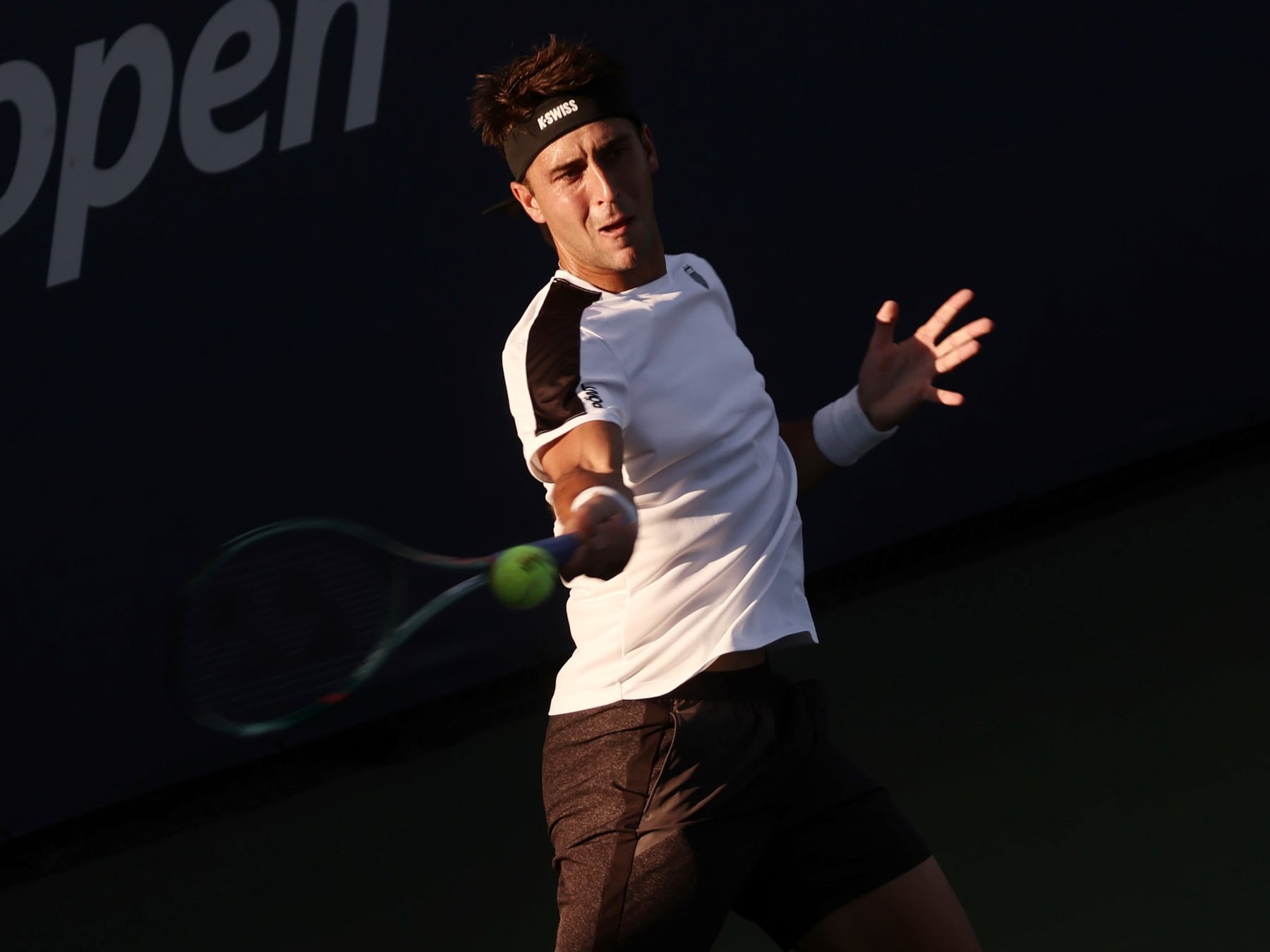 El platense mandó en el choque de argentinos y ya está en la segunda semana del US Open