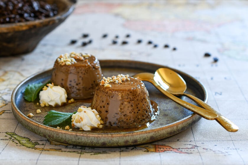 El flan de café que se arma con lo que hay en la heladera y queda mejor de un día para otro