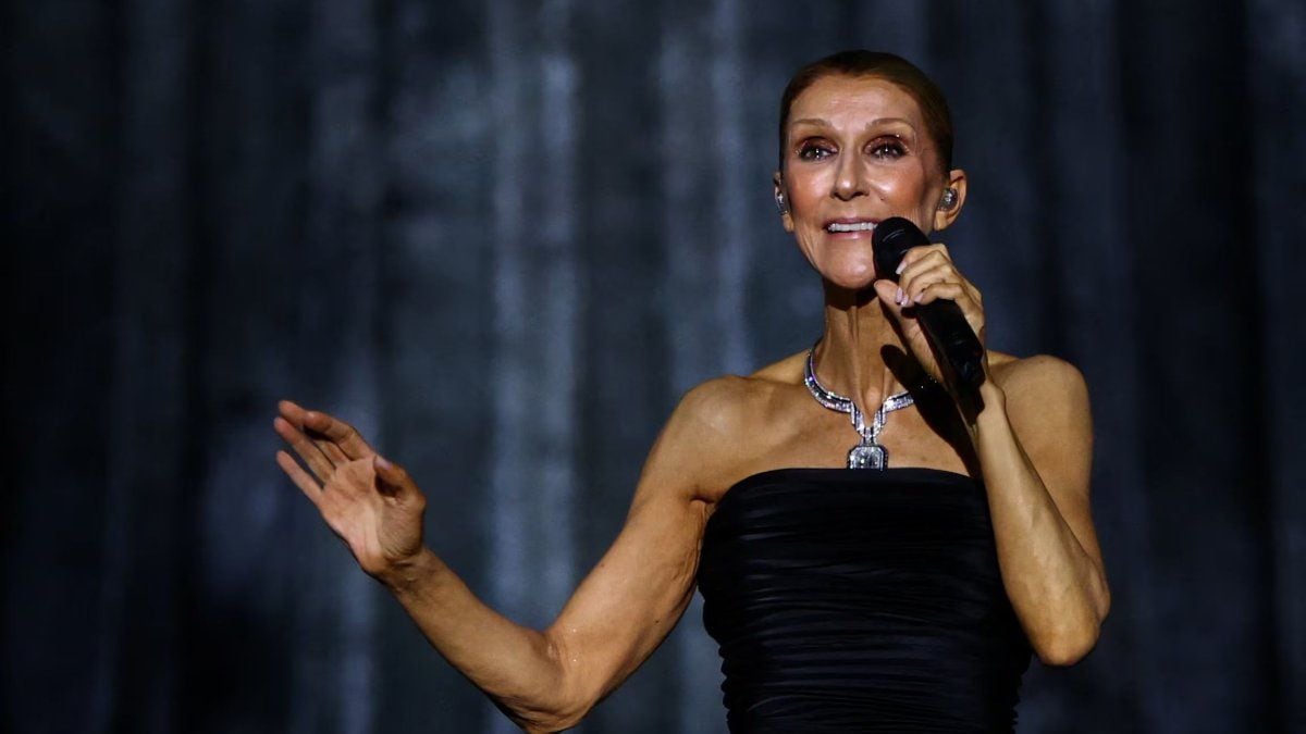Celine Dion cantó en París, se quebró en la primera nota y volvió a soñar después de seis años de silencio