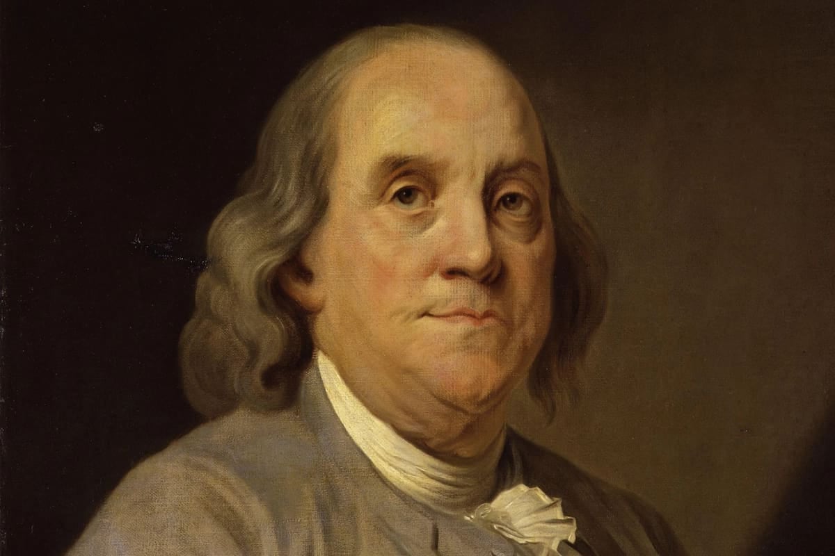 Guardar un secreto, perdonar un agravio y aprovechar el tiempo: la fórmula de Benjamin Franklin que sigue vigente