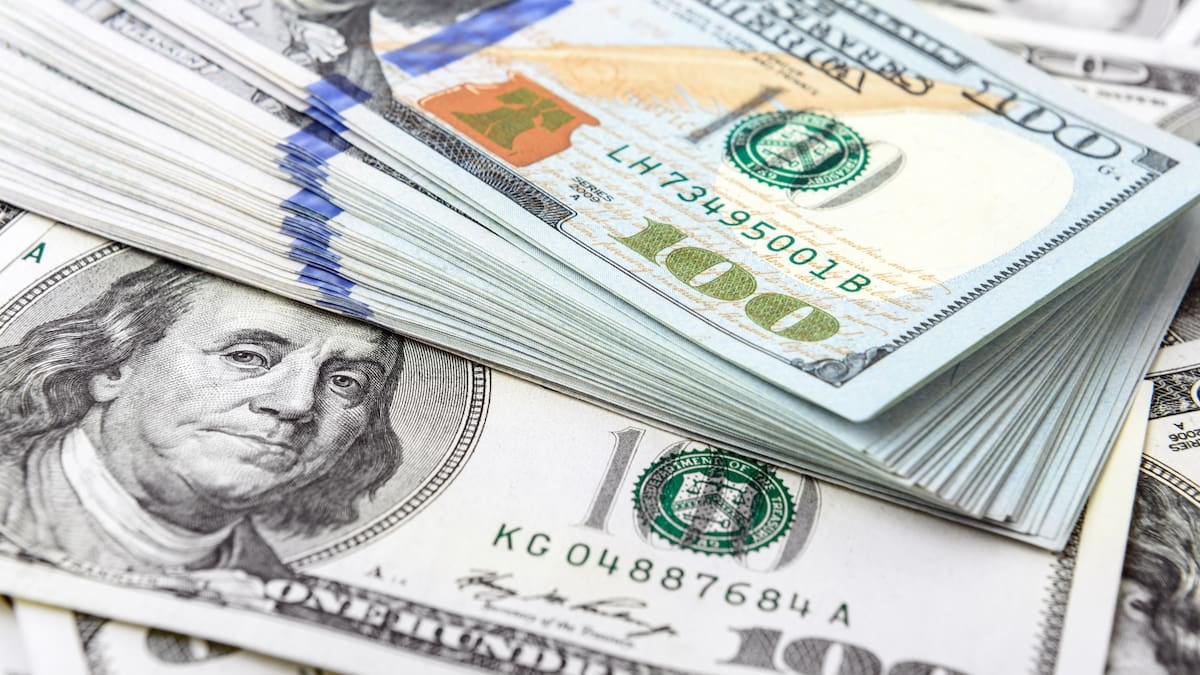 Dólar estable y una inflación que todavía golpea: la radiografía cambiaria y de precios del inicio de la semana