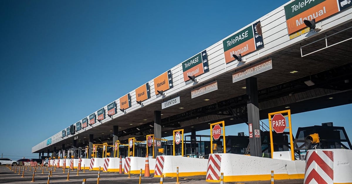 AUBASA endurece el costo de evadir peajes en la Autopista Buenos Aires-La Plata y la multa más común ya supera los 228 mil pesos