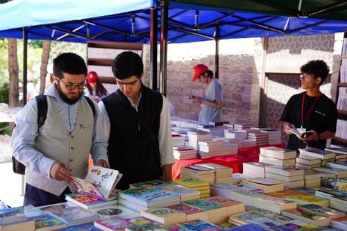 La Feria del Libro de Neuquén se despide con libros desde dos mil pesos y un abanico de propuestas para todo público