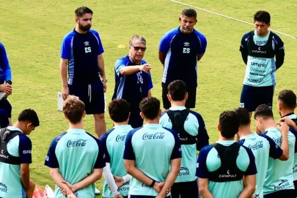 Seis goles en contra y un técnico que se ofrece como fusible: la encrucijada de El Salvador en la Concacaf