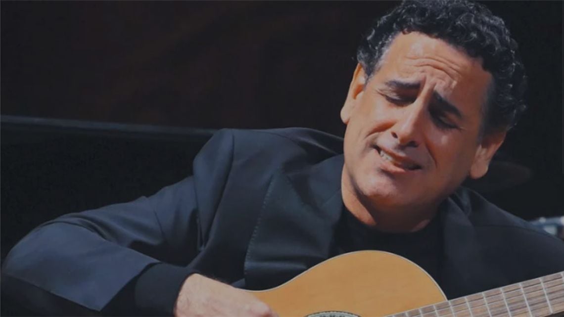 Juan Diego Flórez volvió al Colón con un pie en la ópera y otro en la canción criolla