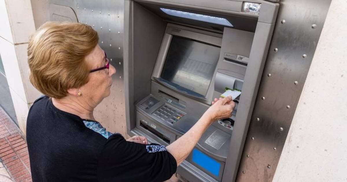 Jubilaciones mínimas de octubre: la ANSeS confirma haber de $435.748,51 y un refuerzo que lleva el total a $505.748,51