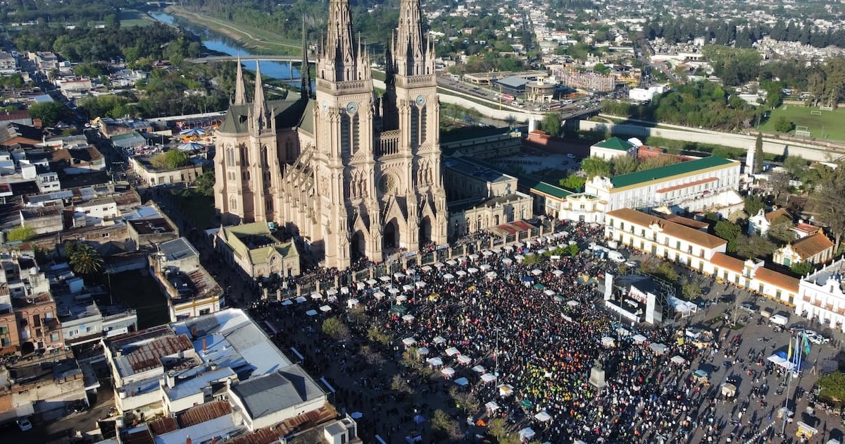 Alojamiento en Luján por la visita papal: publican tarifas de hasta 16.000 dólares por noche