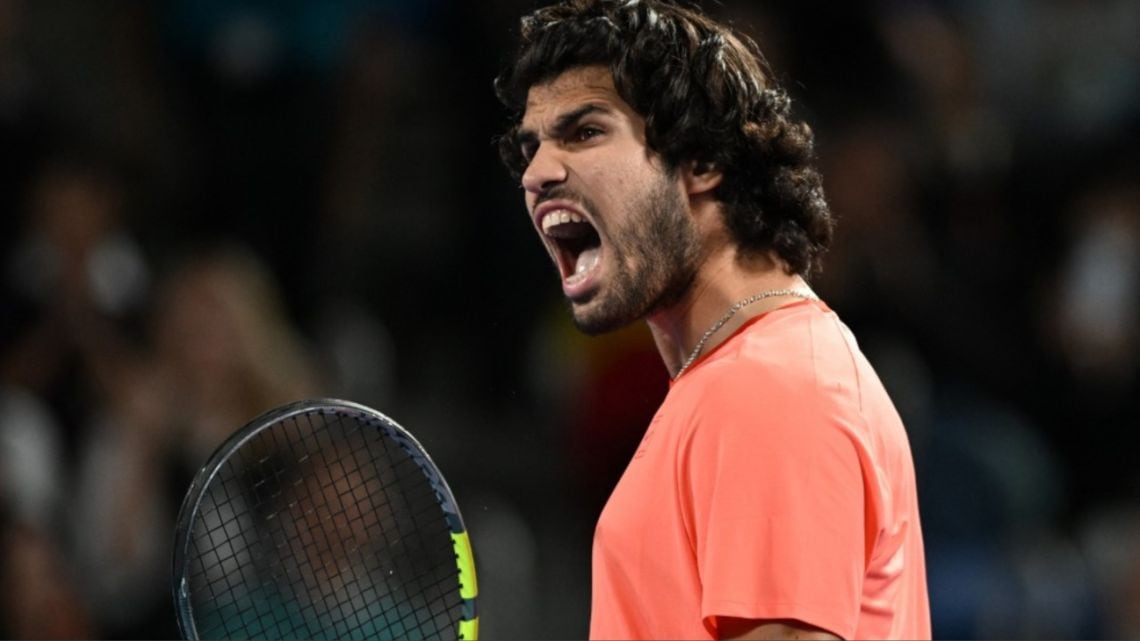 Alcaraz saca a relucir su mejor versión y va por el bicampeonato en Tokio