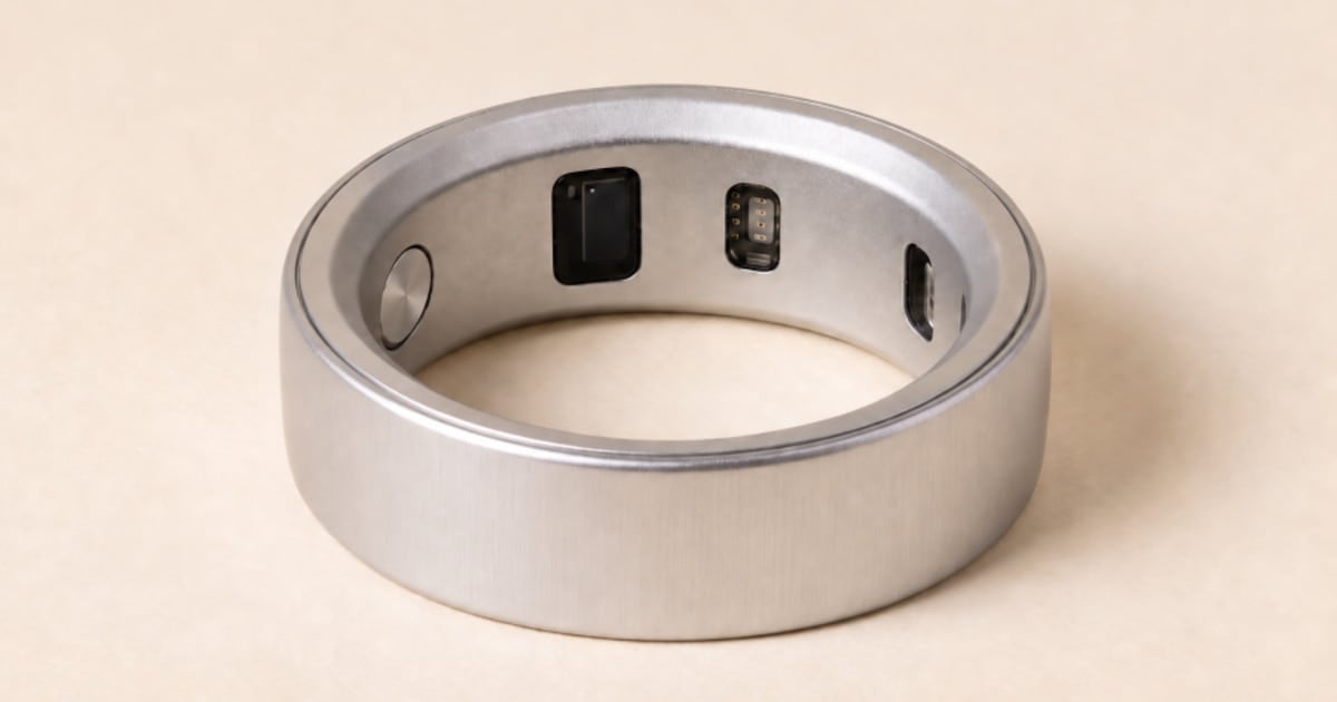 ¿Un anillo con cinco cerebros de IA en el dedo? Interface sale a 99 dólares y ya genera más dudas que respuestas
