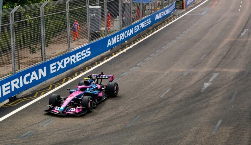 Verstappen se adueñó de la Sprint en Singapur y Colapinto quedó a pie en Marina Bay