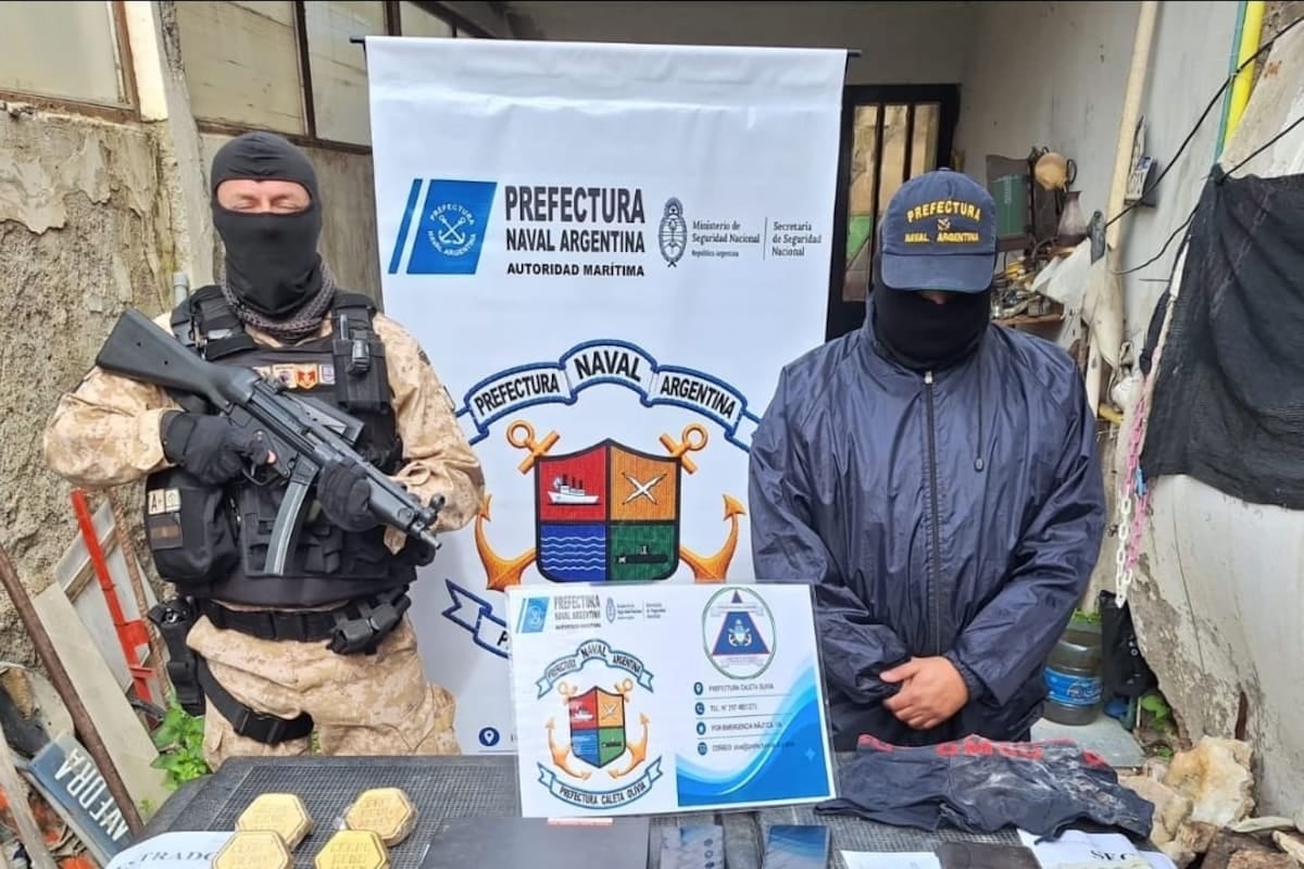 Diez kilos de oro ocultos en un inodoro: dos allanamientos en Caleta Olivia bajo la lupa de la Justicia