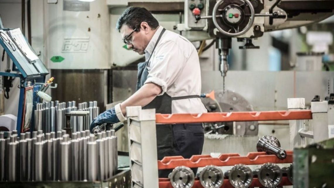 La manufactura argentina acumula dos años seguidos de destrucción de puestos de trabajo registrados