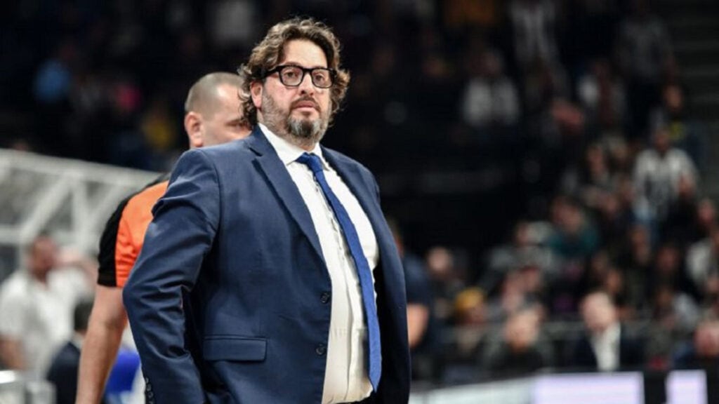 Baskonia cortó a Galbiati y va por un viejo conocido: el fantasma de Perasovic vuelve a sobrevolar el Buesa Arena