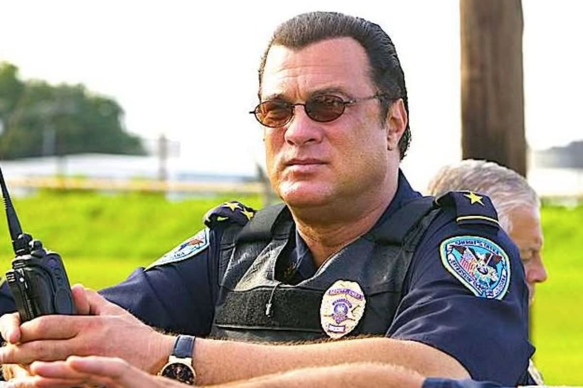 Steven Seagal se calzó la placa en la frontera texana: de la pantalla a los operativos con francotirador