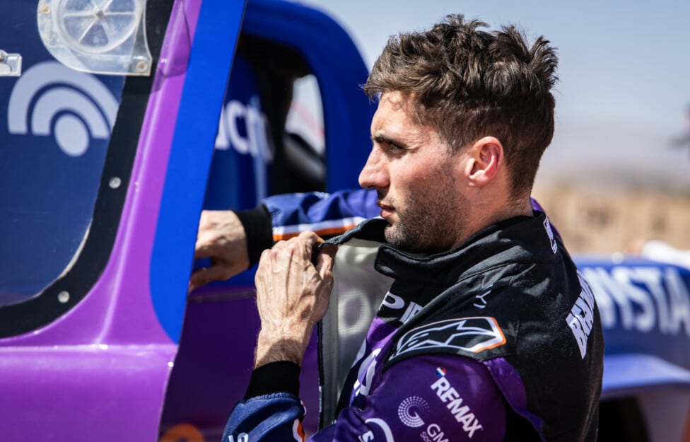 Benavides tira confianza y se agarra del manubrio: "El Dakar se va a correr"