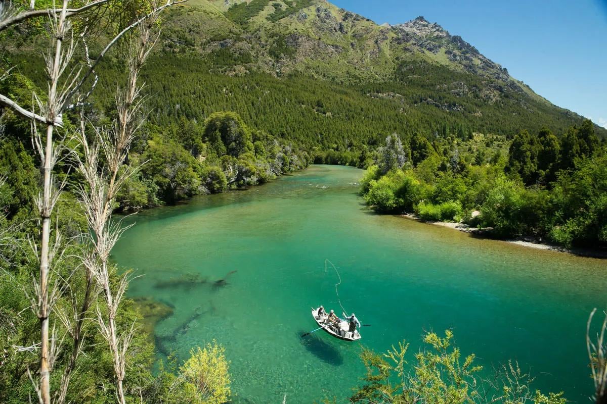 Neuquén ya vende permisos de pesca deportiva: arranca el 1 de noviembre y hay exenciones para cinco grupos
