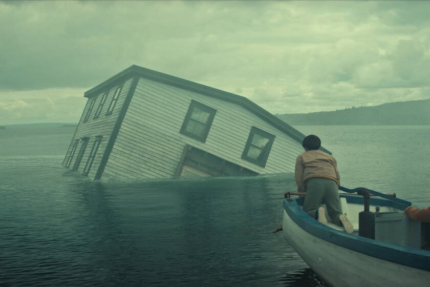 Pescar el miedo: cómo una historia de mar, niebla y criaturas las noches de Netflix en casi todo el planeta