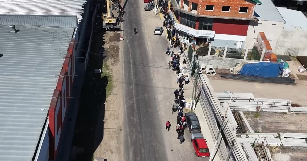 Una búsqueda laboral en Ezeiza expone la fragilidad del empleo registrado en el sur del conurbano