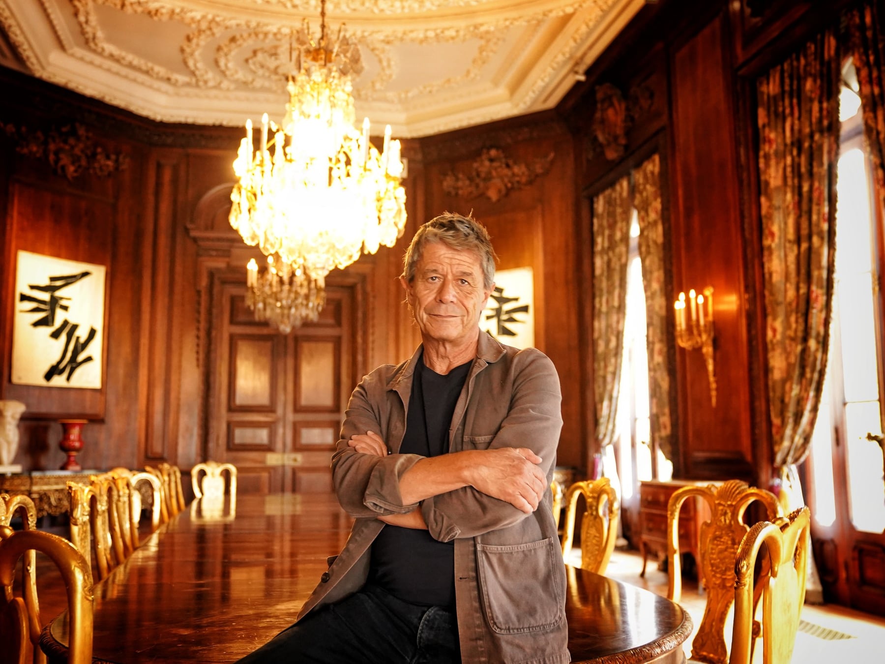 Emmanuel Carrère en Buenos Aires: una noche con casi mil lectores que quisieron escucharlo de cerca